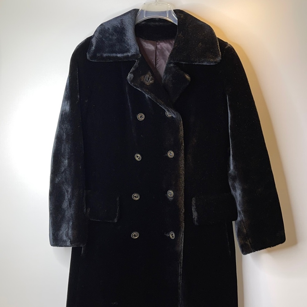 Vintage Borgazia Styled by Fairmoor Vegan Fur Coat M